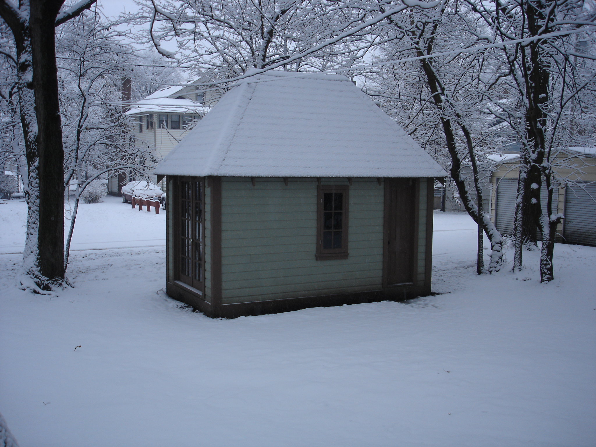 winter garden room snow