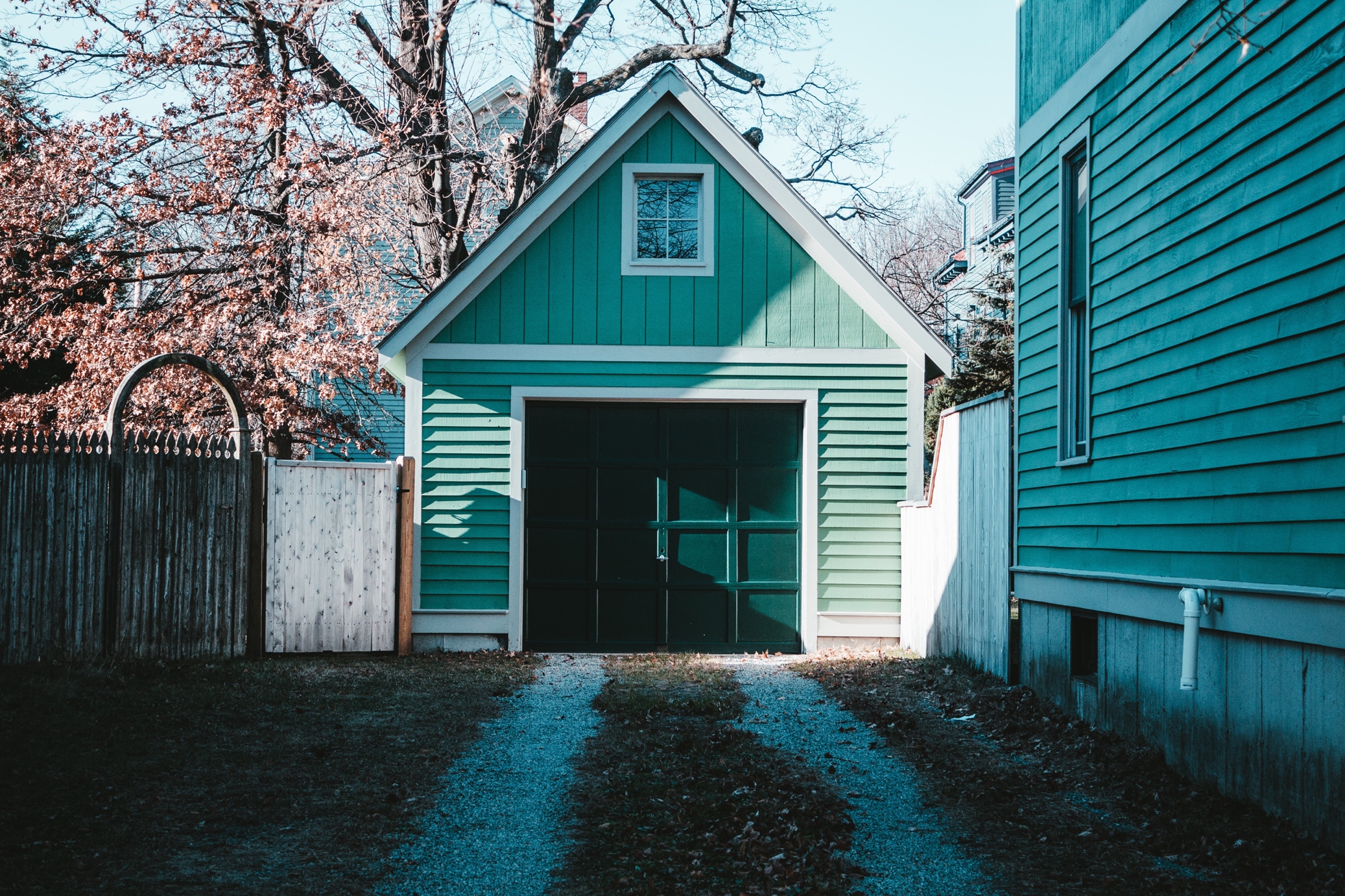close garage door