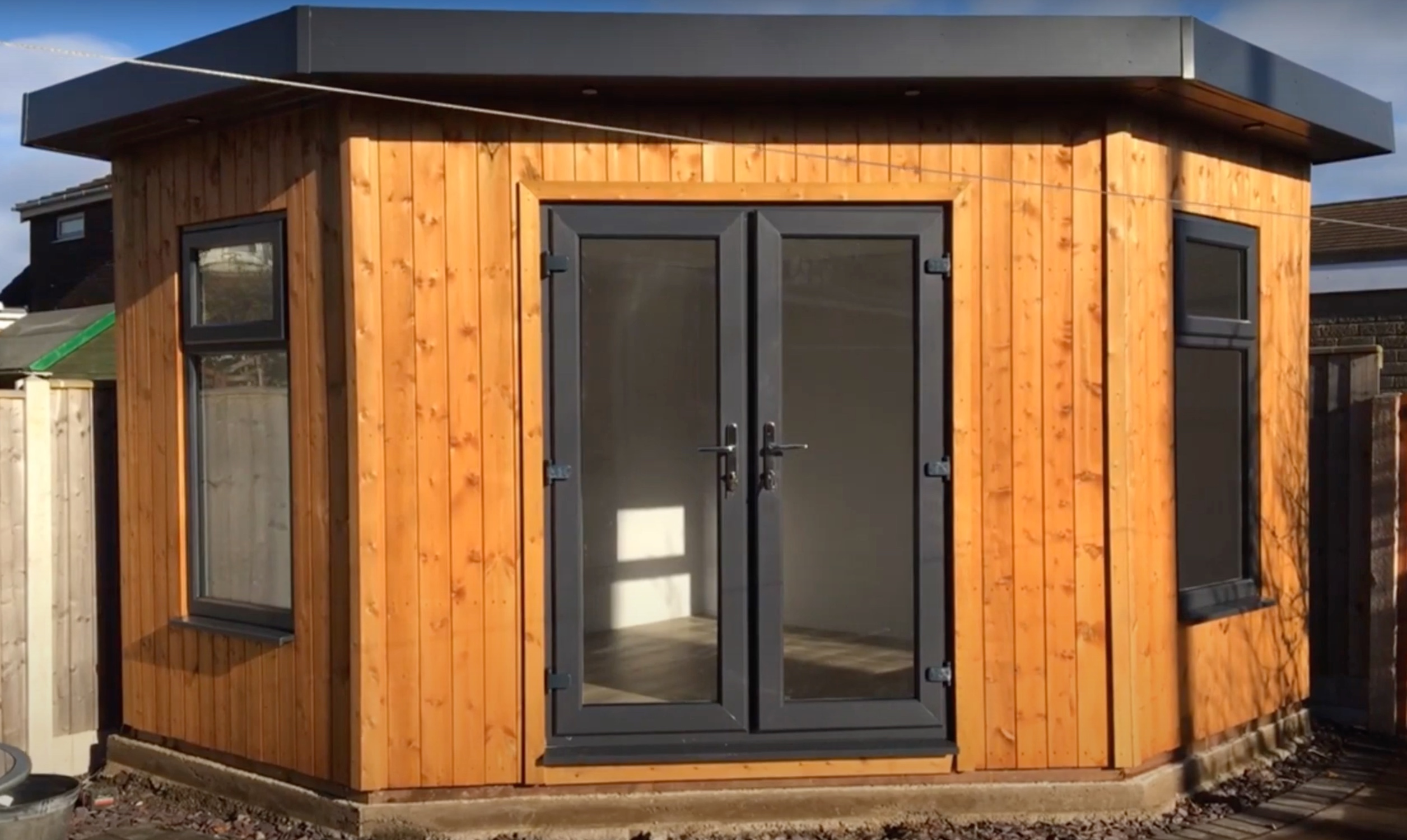 corner garden room