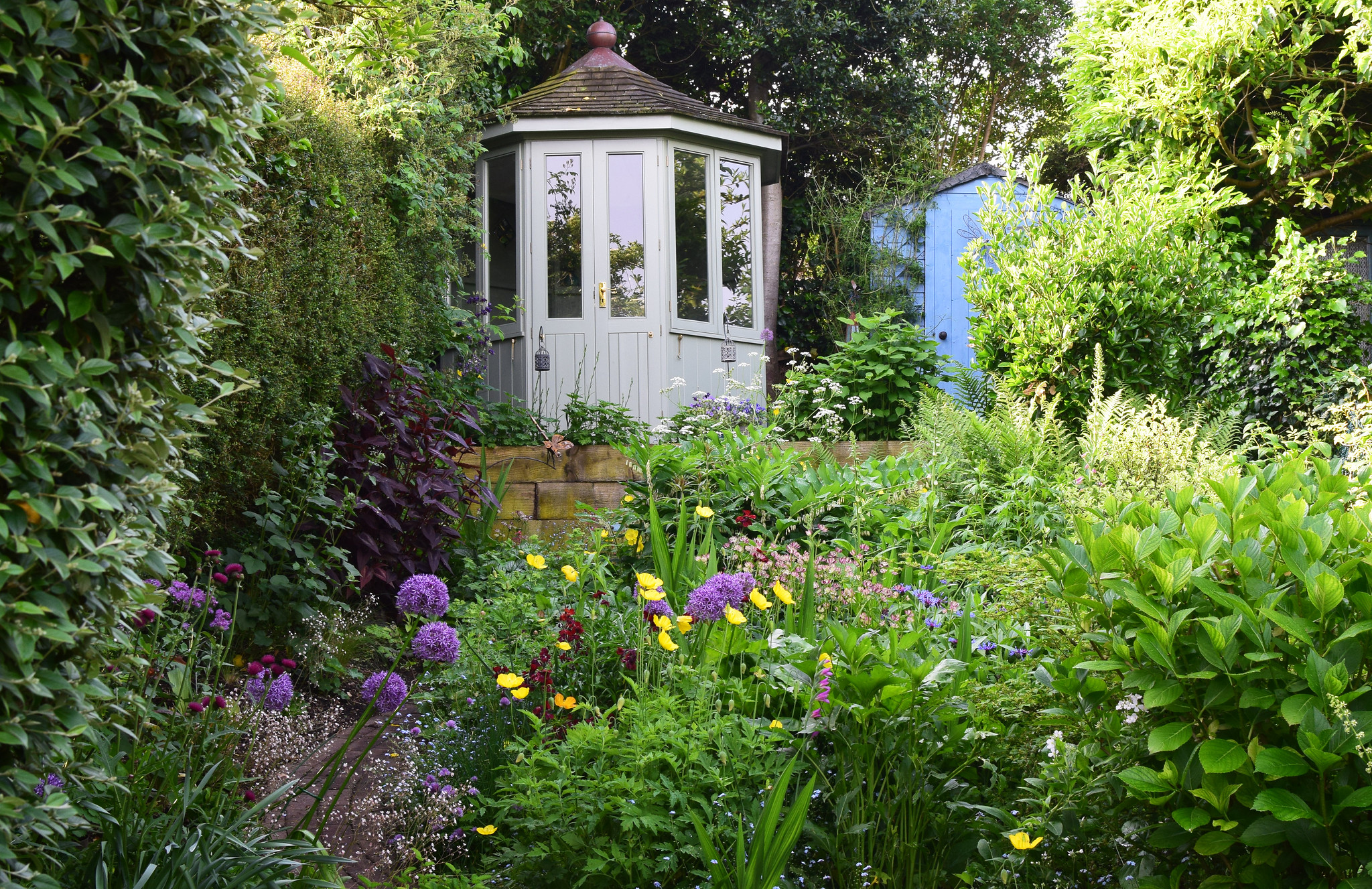 hexagonal garden room